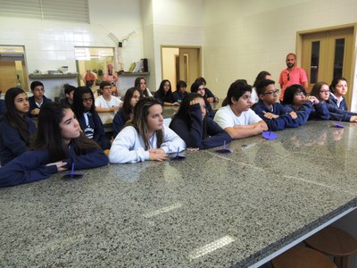 ALUNOS DO COLÉGIO CONHECEM CENTRO DE CIÊNCIAS ALUNOS DO COLÉGIO CONHECEM CENTRO DE CIÊNCIAS