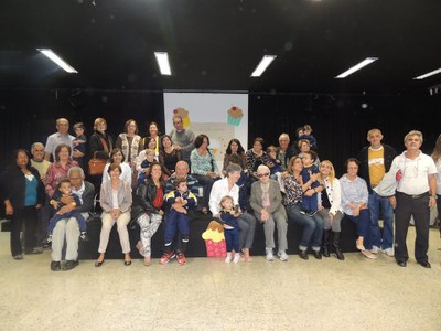 EDUCAÇÃO INFANTIL REALIZA CONFRATERNIZAÇÃO ENTRE NETOS E AVÓS EDUCAÇÃO INFANTIL REALIZA CONFRATERNIZAÇÃO ENTRE NETOS E AVÓS